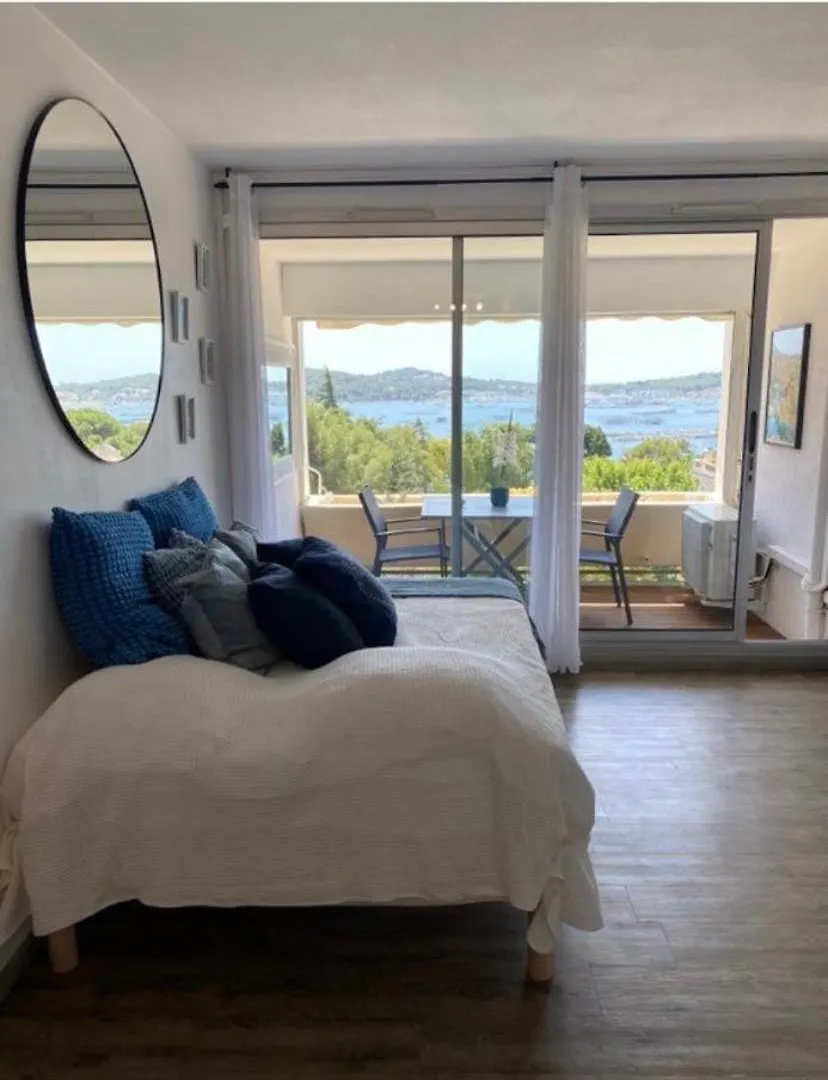 Studio Avec Vue Mer Et Terrasse La Seyne-sur-Mer